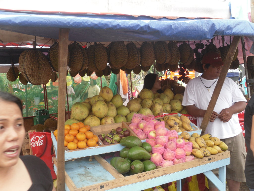 paleo-diet-carbohydrates-fruit-stand-in-davao paleo diet carbohydrates